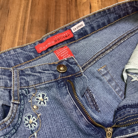 Y2K embellished Cosmopolitan capri jeans, size 8 petite, boho vibe - Picture 4 of 4